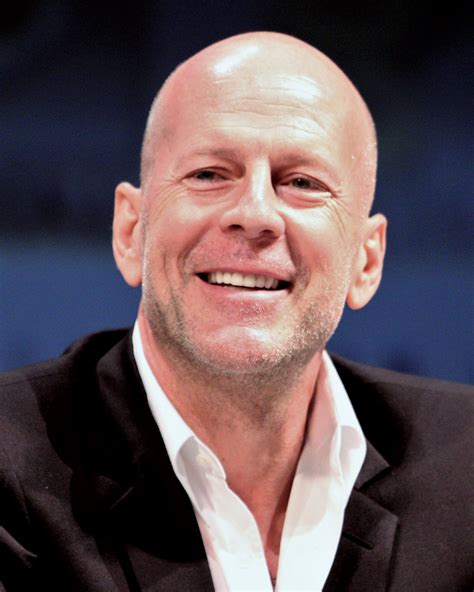 Bruce Willis .